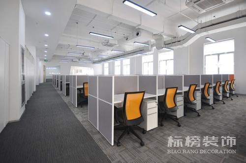 深圳辦公室裝修如何選擇家具？