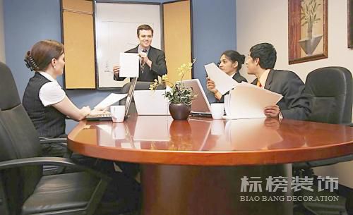 1000平米的辦公室如何設(shè)計(jì)裝修？