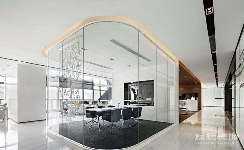 深圳辦公室怎么裝修設(shè)計顯得更高檔？